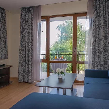 Aparthotel Messambria 3*